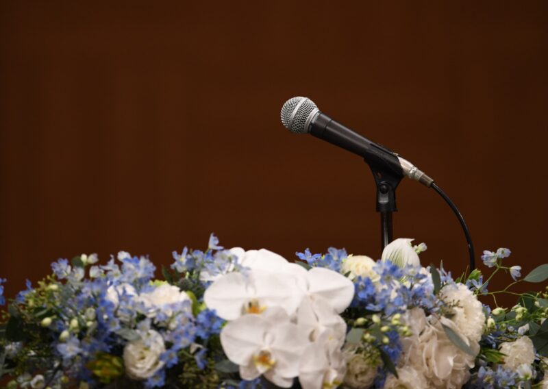 講演会の壇上の様子